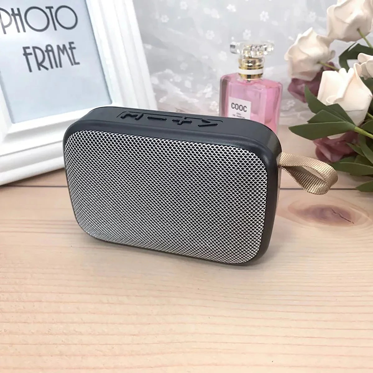 "Your Music, Anywhere – Portable Bluetooth Speaker with Rich 3D Sound for Every Moment"